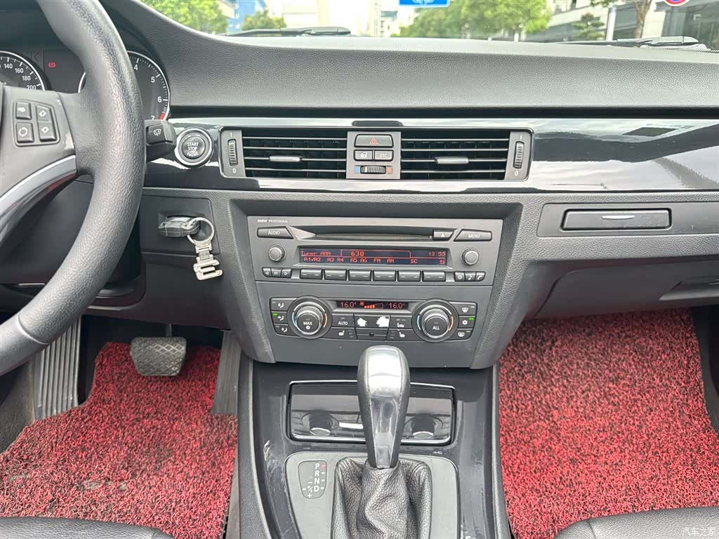 BMW 3 Series, 2010 12