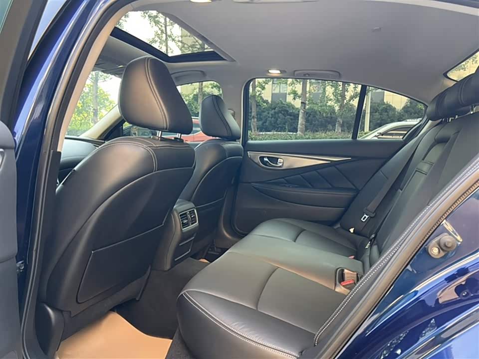 Infiniti Q50L Infiniti Q50L