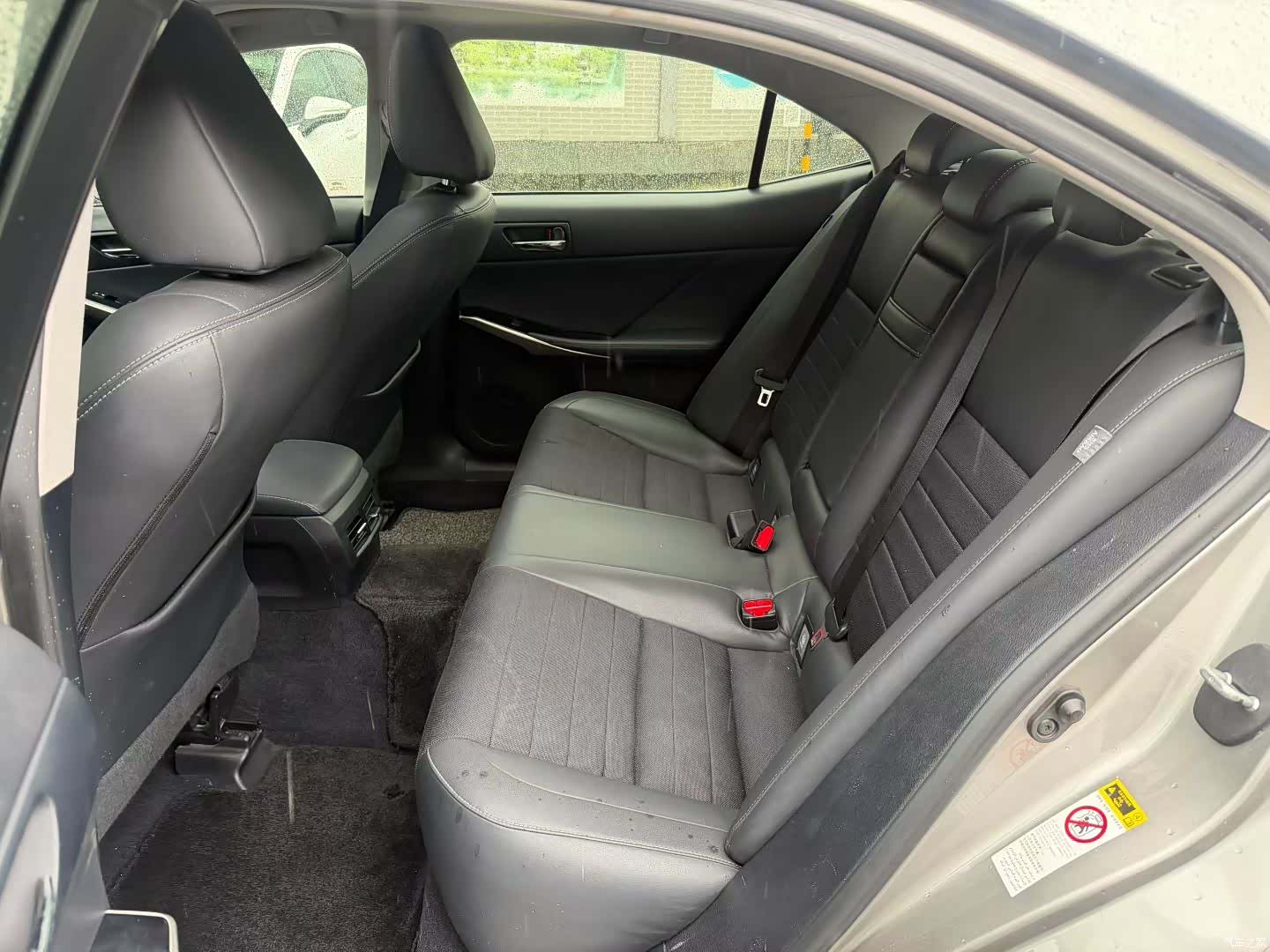 Lexus IS, 2013 7