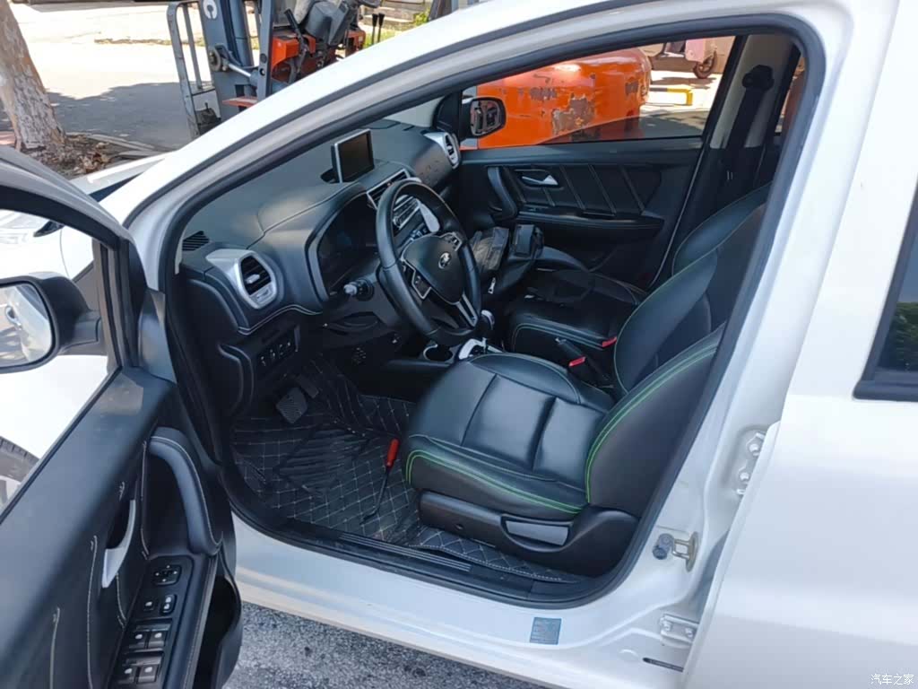 JAC iEV6E, 2019 16