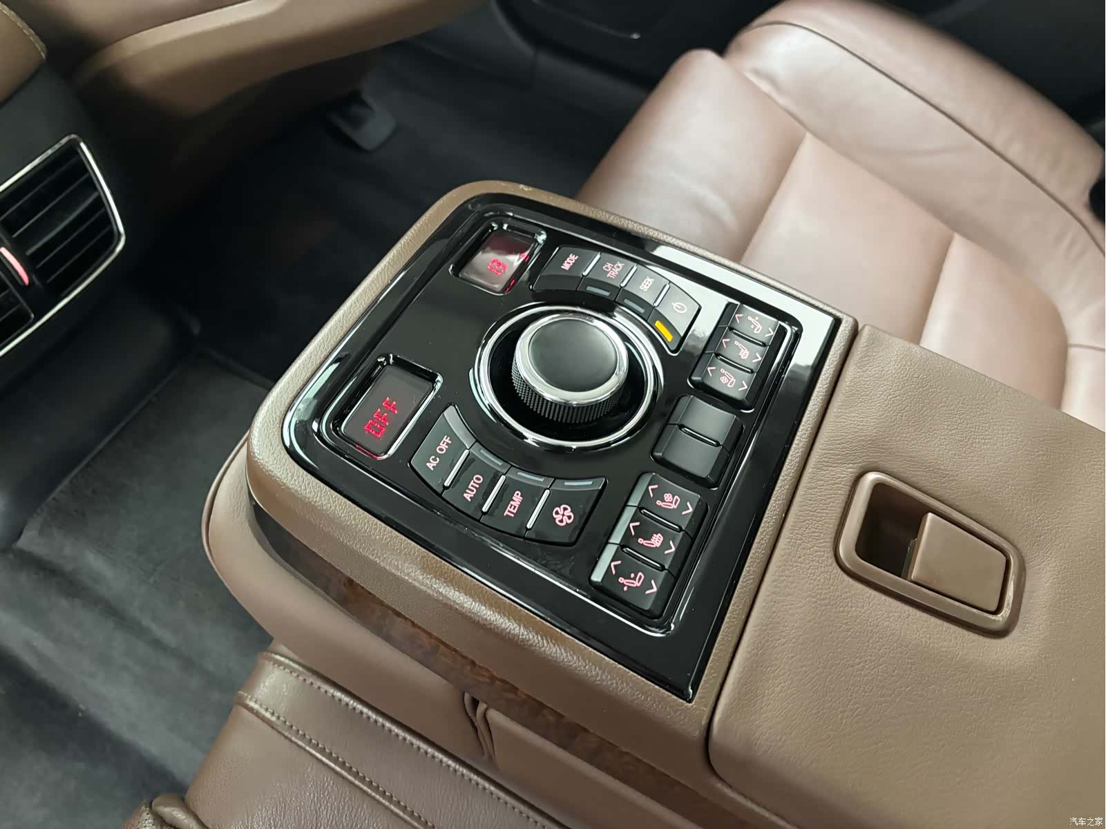 Hongqi H7, 2016 17