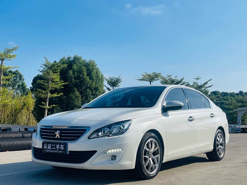 Peugeot 408
