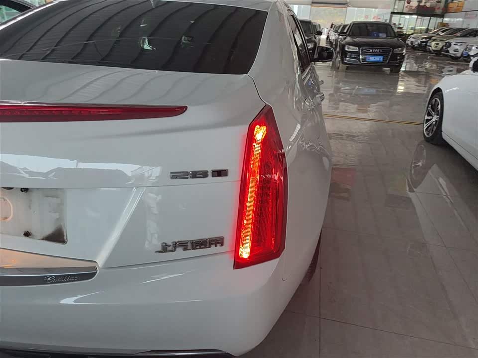 Cadillac ATS-L