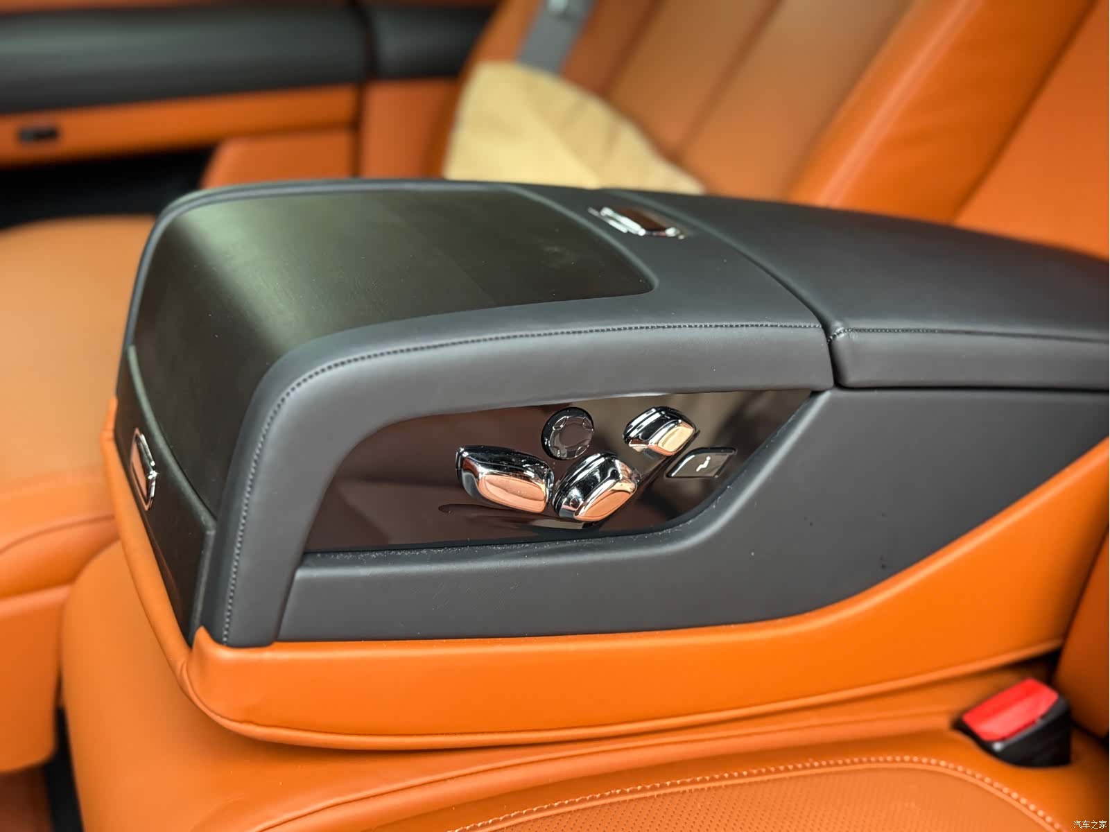 Rolls-Royce Ghost, 2022 18