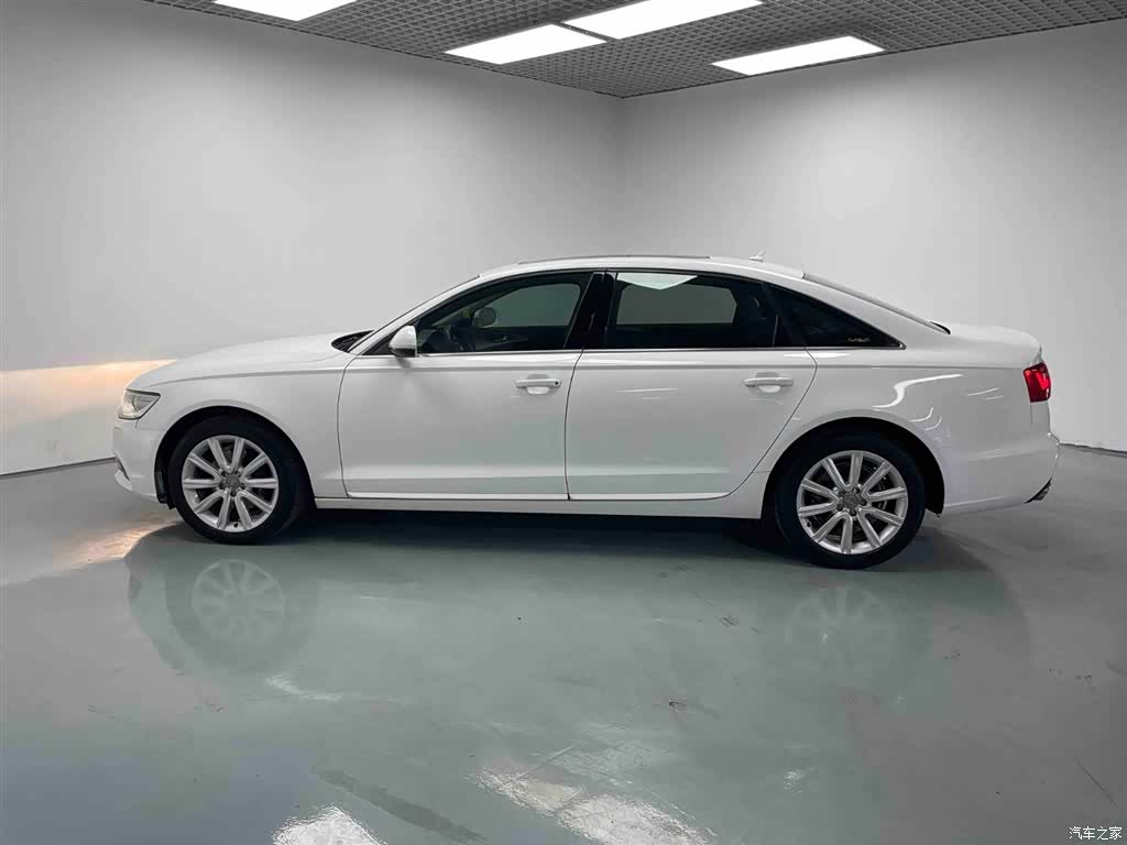 Audi A6L, 2013 8