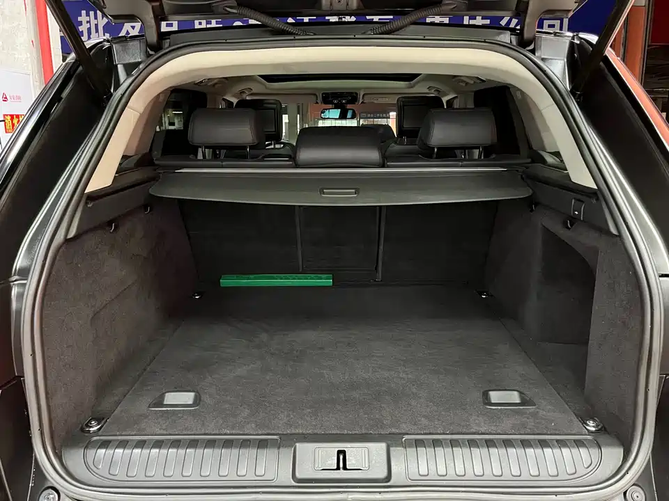 Land Rover Range Rover Sport Land Rover Range Rover Sport