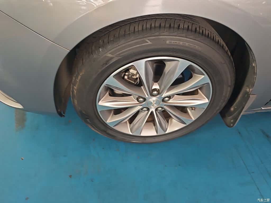 Chevrolet 320, 2022 23