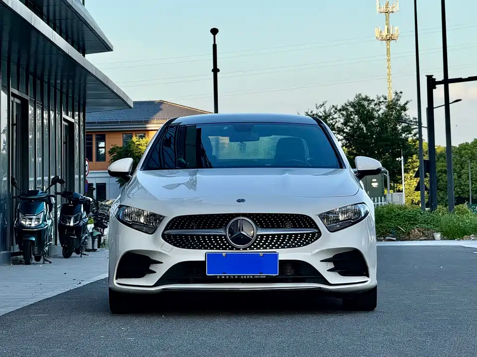 Mercedes-Benz Class A Mercedes-Benz Class A