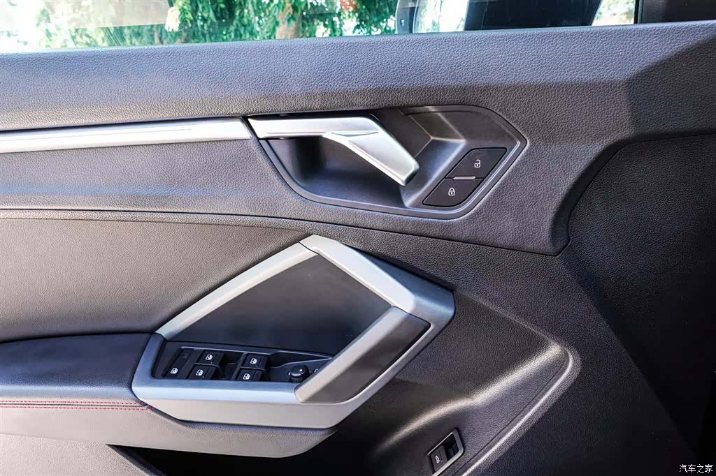 Audi Q3, 2021 14