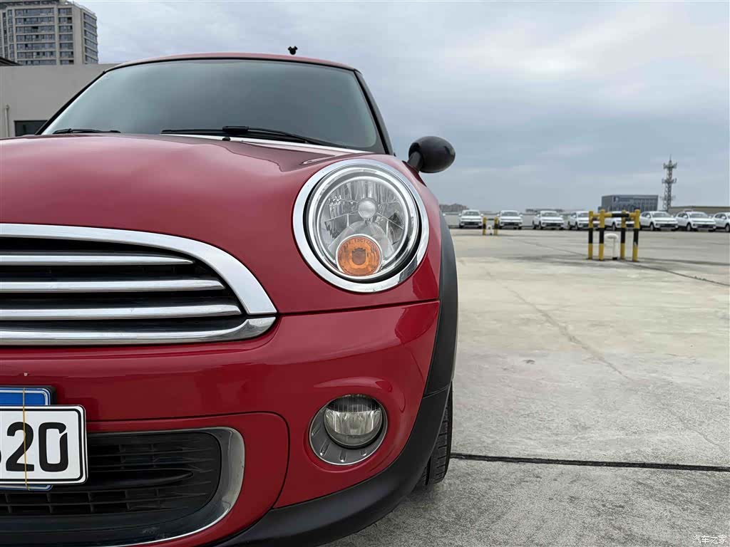 Mini ONE, 2014 9
