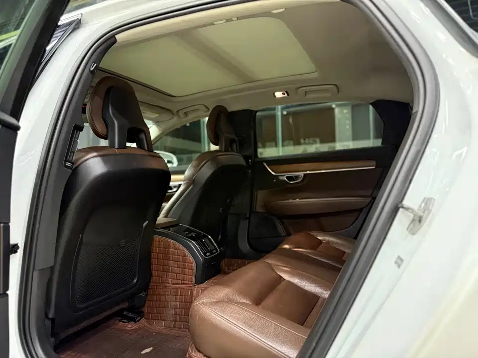 Volvo S90 Volvo S90