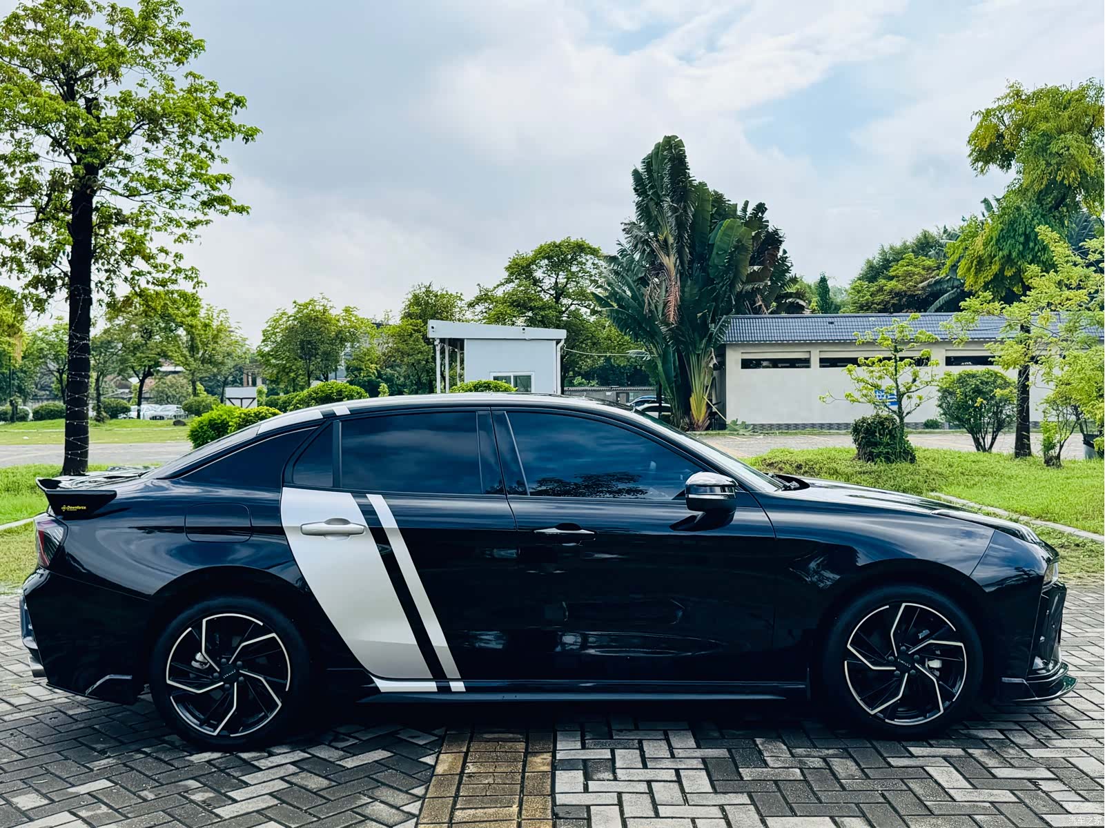 Lynk & Co 02, 2024 27