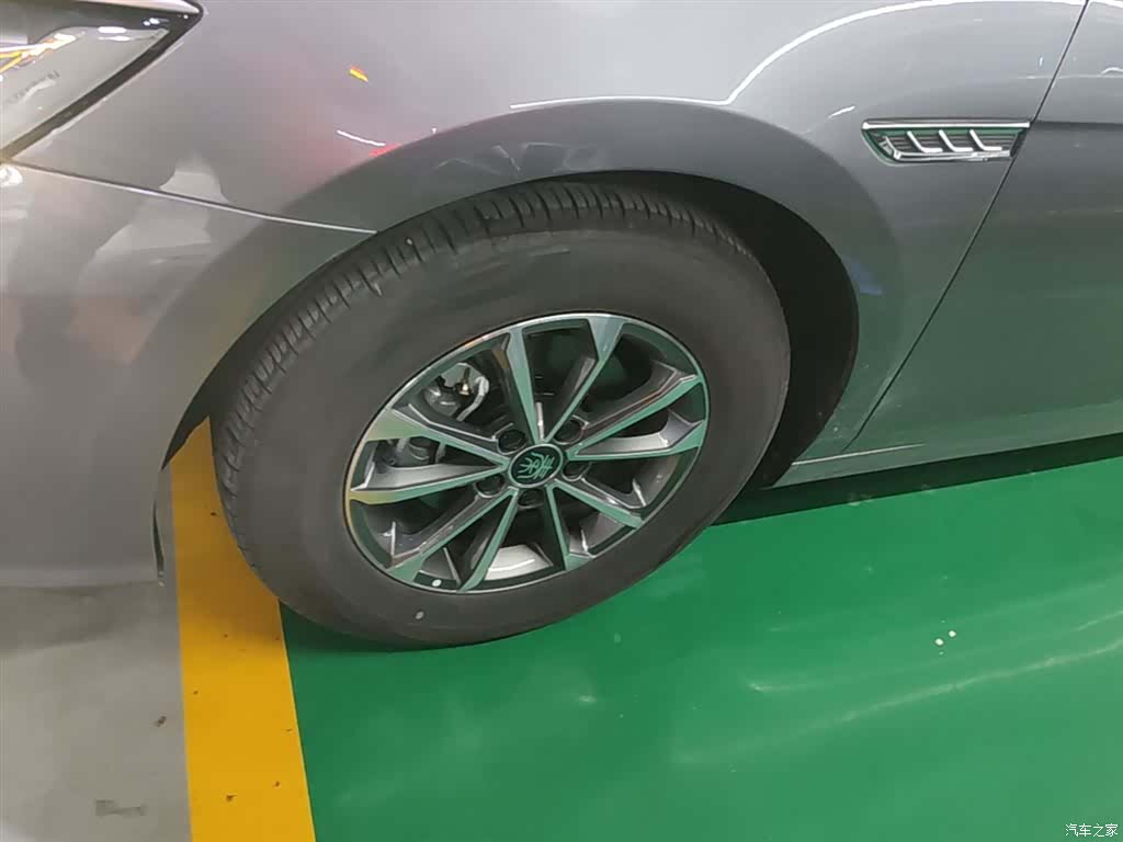 BYD Qin, 2025 23