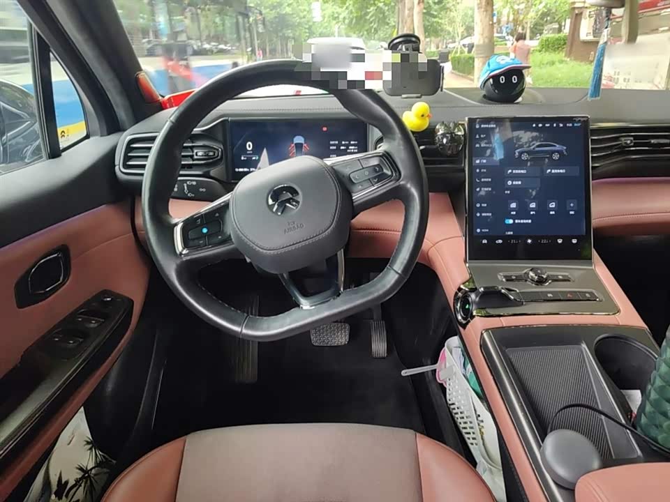 NIO EC6