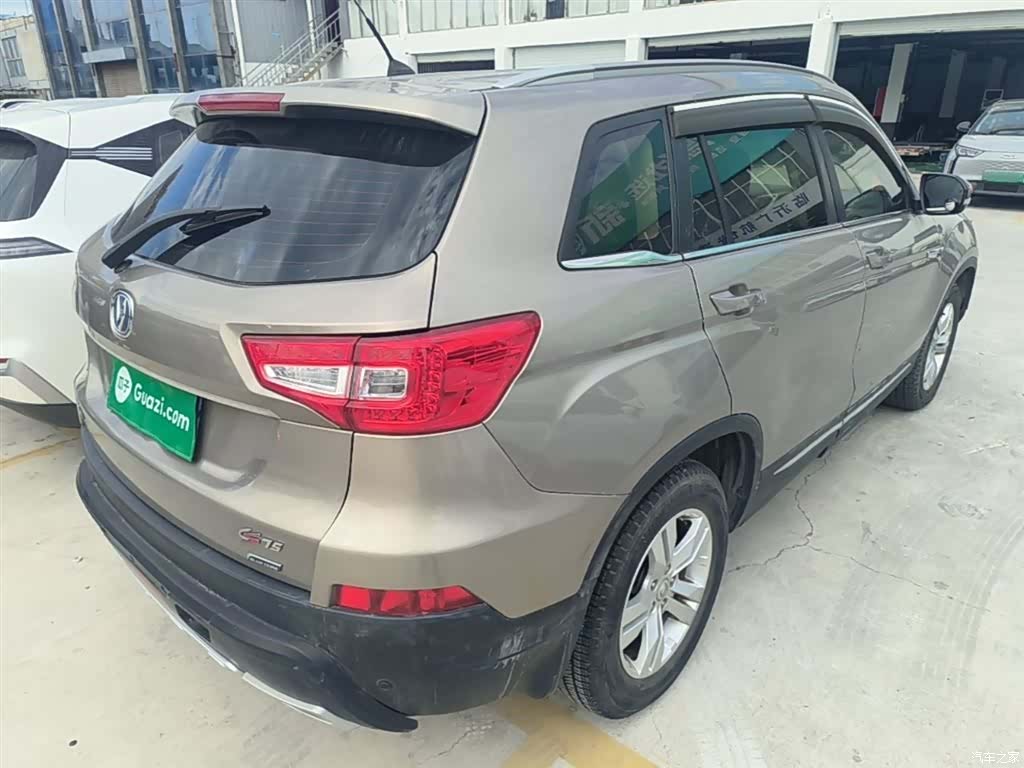 Changan CS75, 2015 7