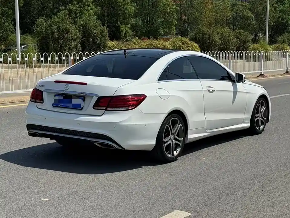 Mercedes-Benz E-class Mercedes-Benz E-class