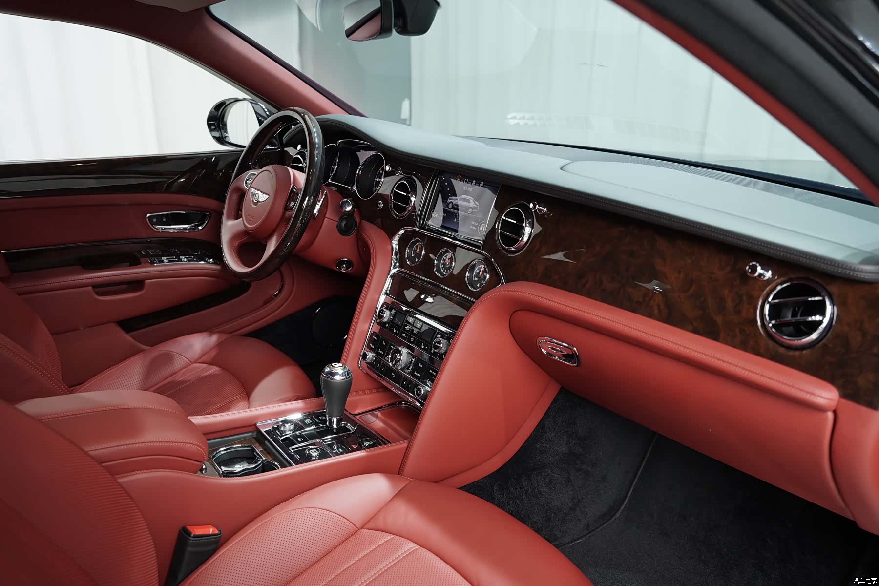 Bentley Mulsanne, 2020 6