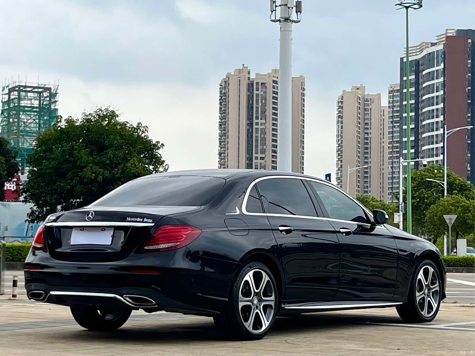 Mercedes-Benz E-Class, 2016 7