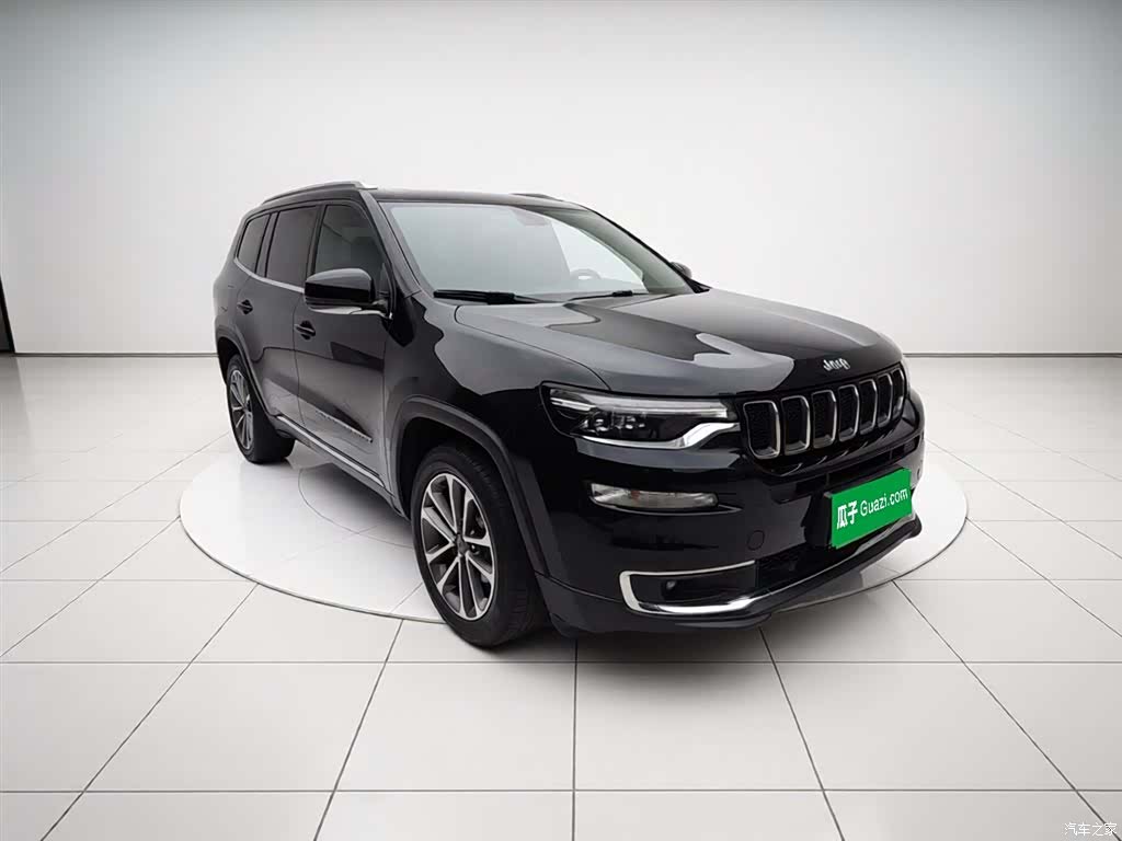 Jeep Grand Commander, 2019 3