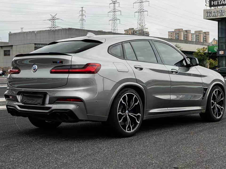 BMW X4 M