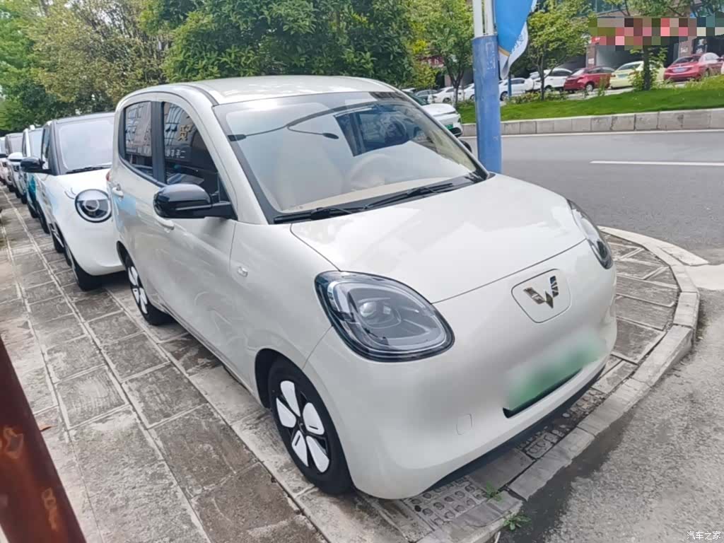 Wuling MINIEV, 2025 4
