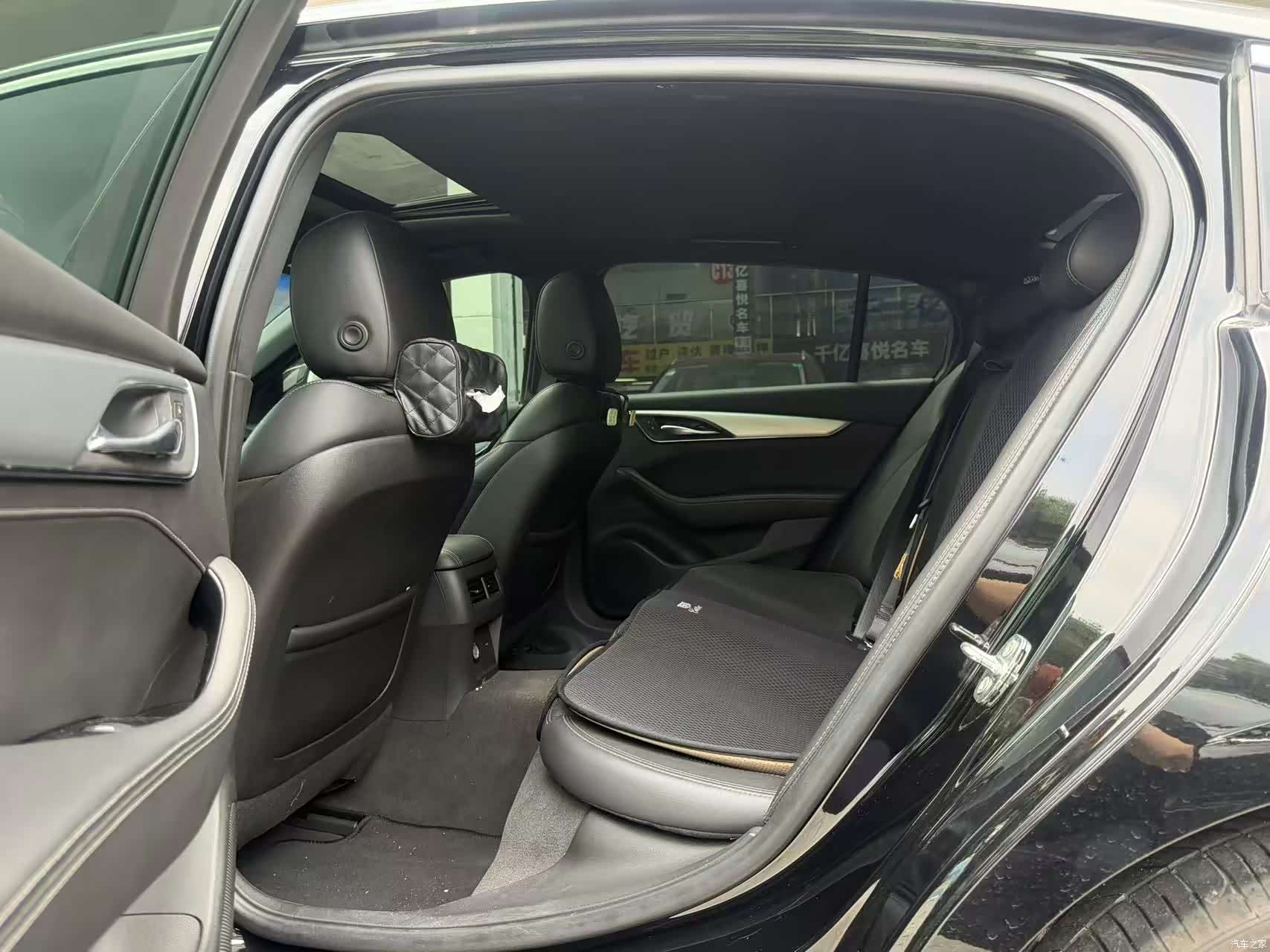 Cadillac CT5, 2023 10