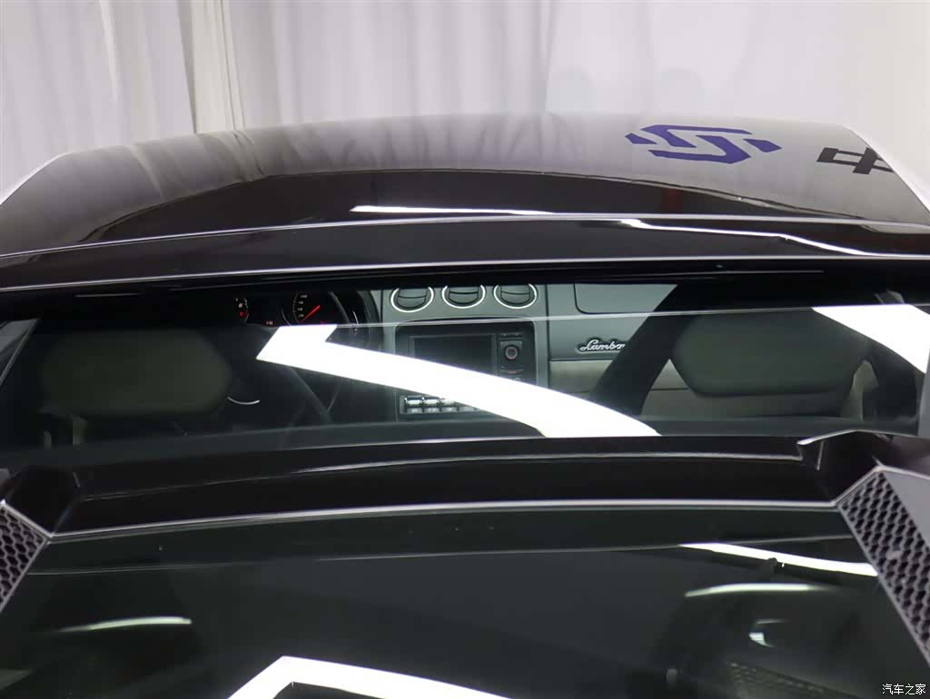 Gallardo LP560, 2014 27