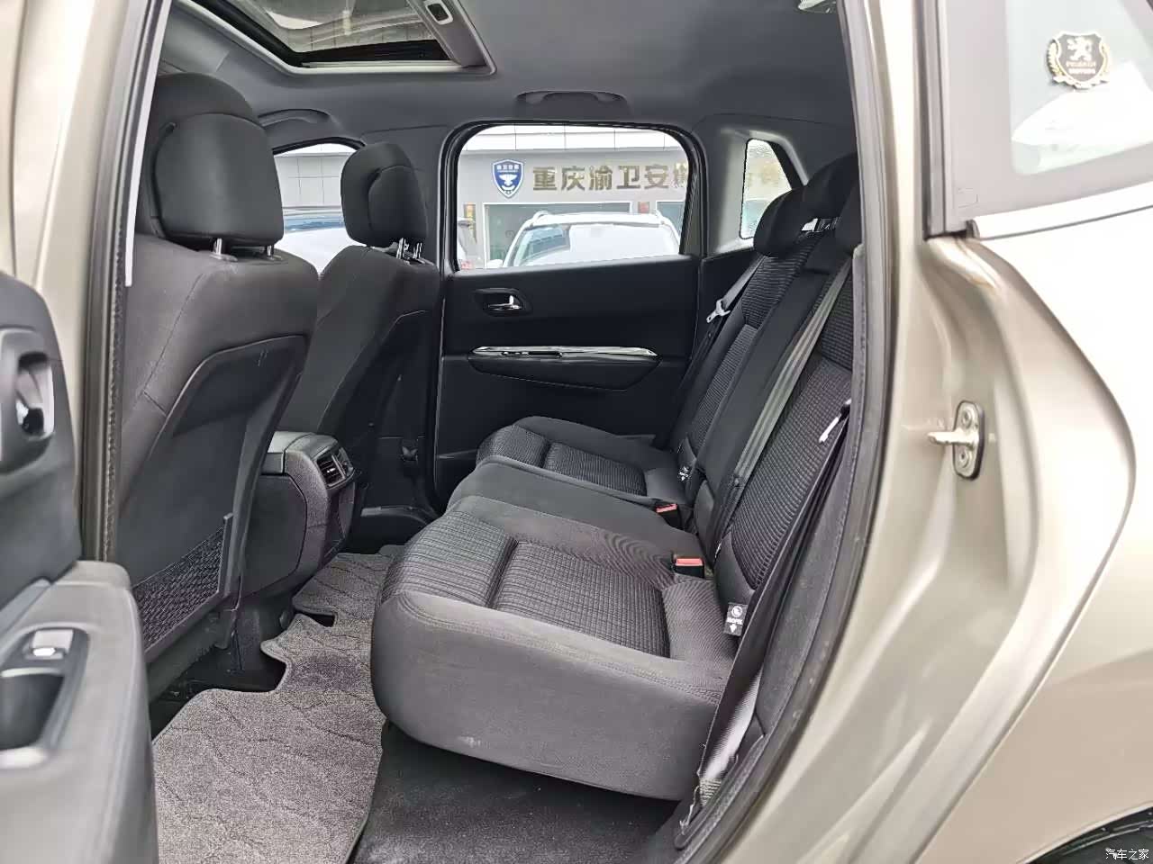 Peugeot 3008, 2016 11