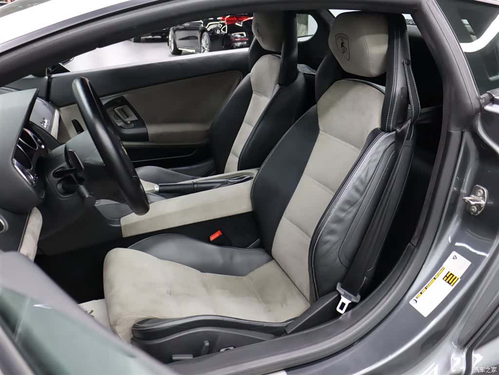 Gallardo LP560, 2014 10