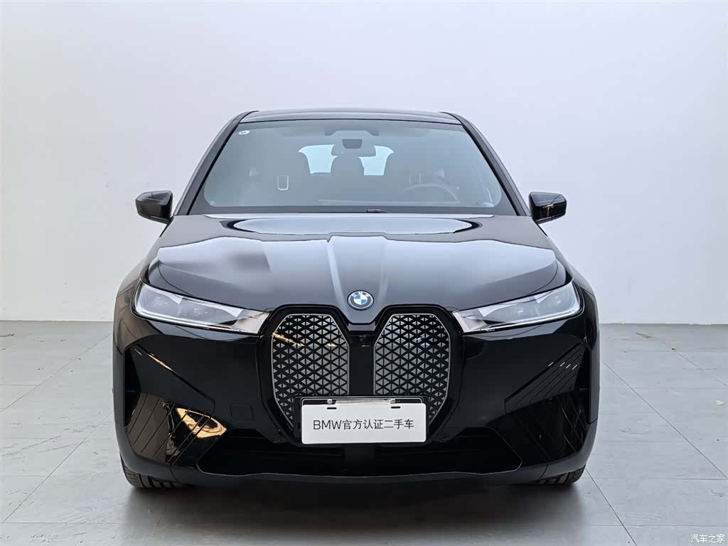 BMW iX, 2023 2