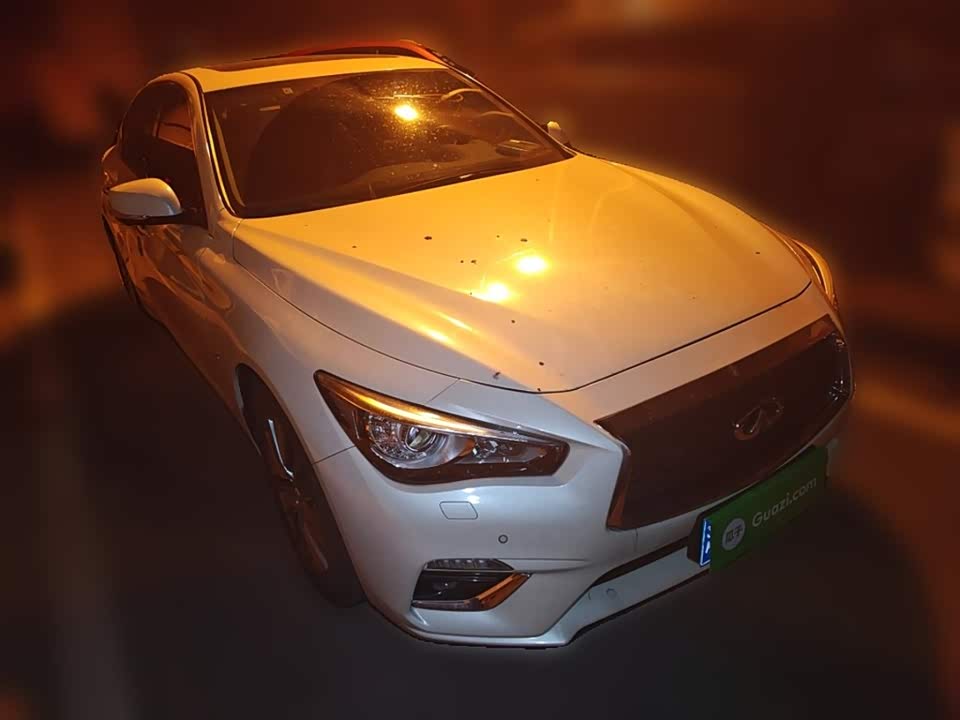 Infiniti Q50L