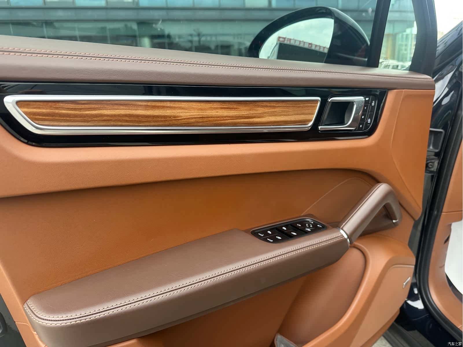 Porsche Cayenne, 2023 12