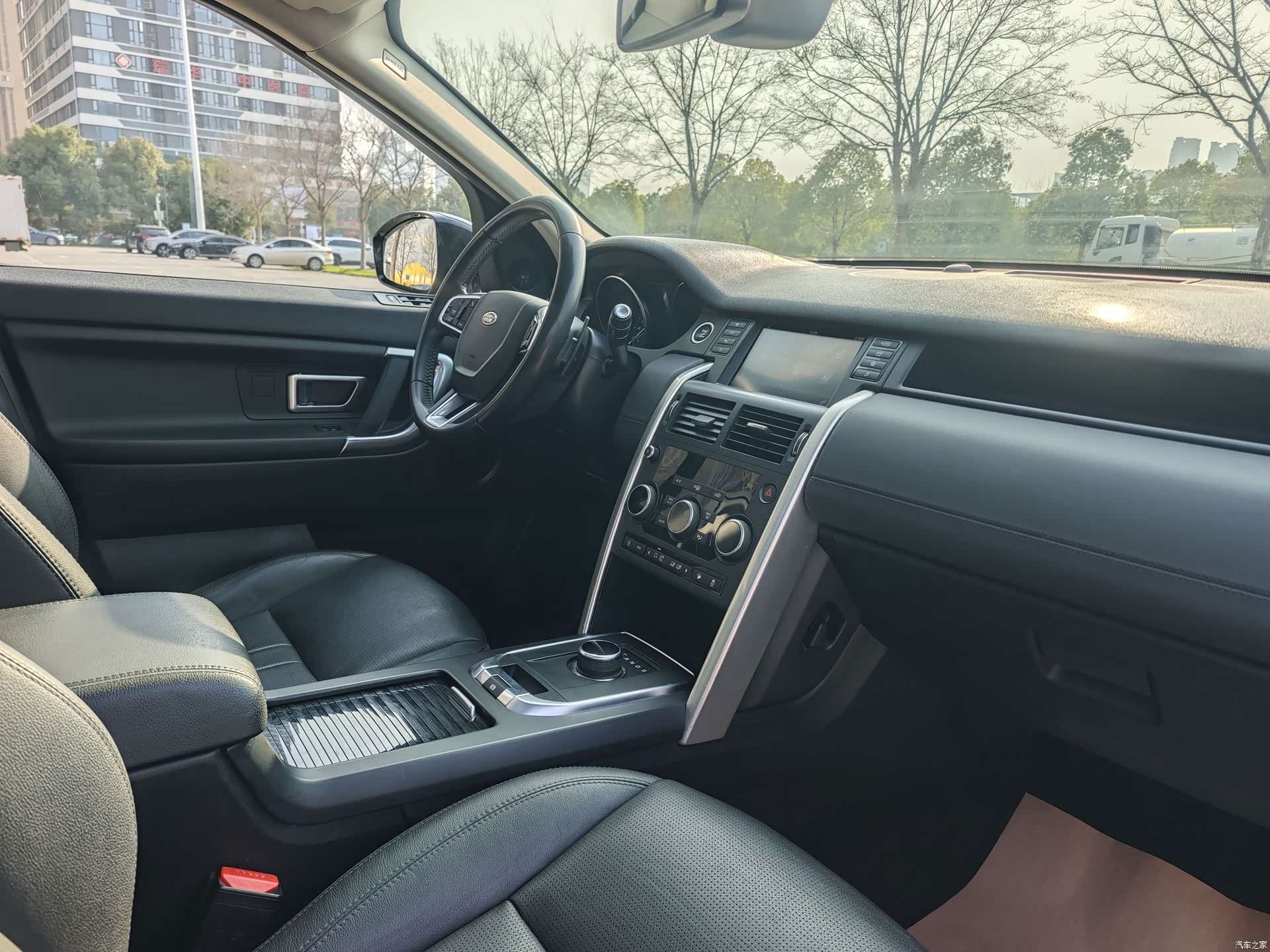 Land Rover Discovery, 2018 17