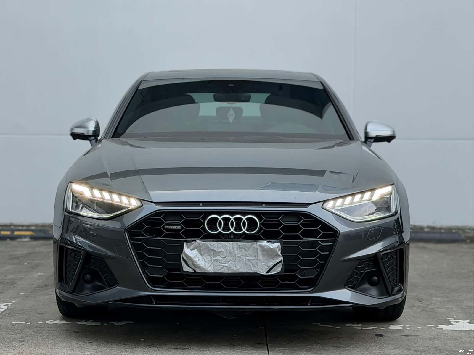 Audi A4L, 2022 2