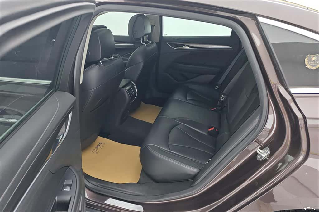 Buick LaCrosse, 2017 11