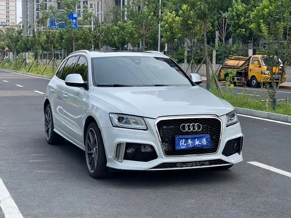 Audi SQ5 Audi SQ5