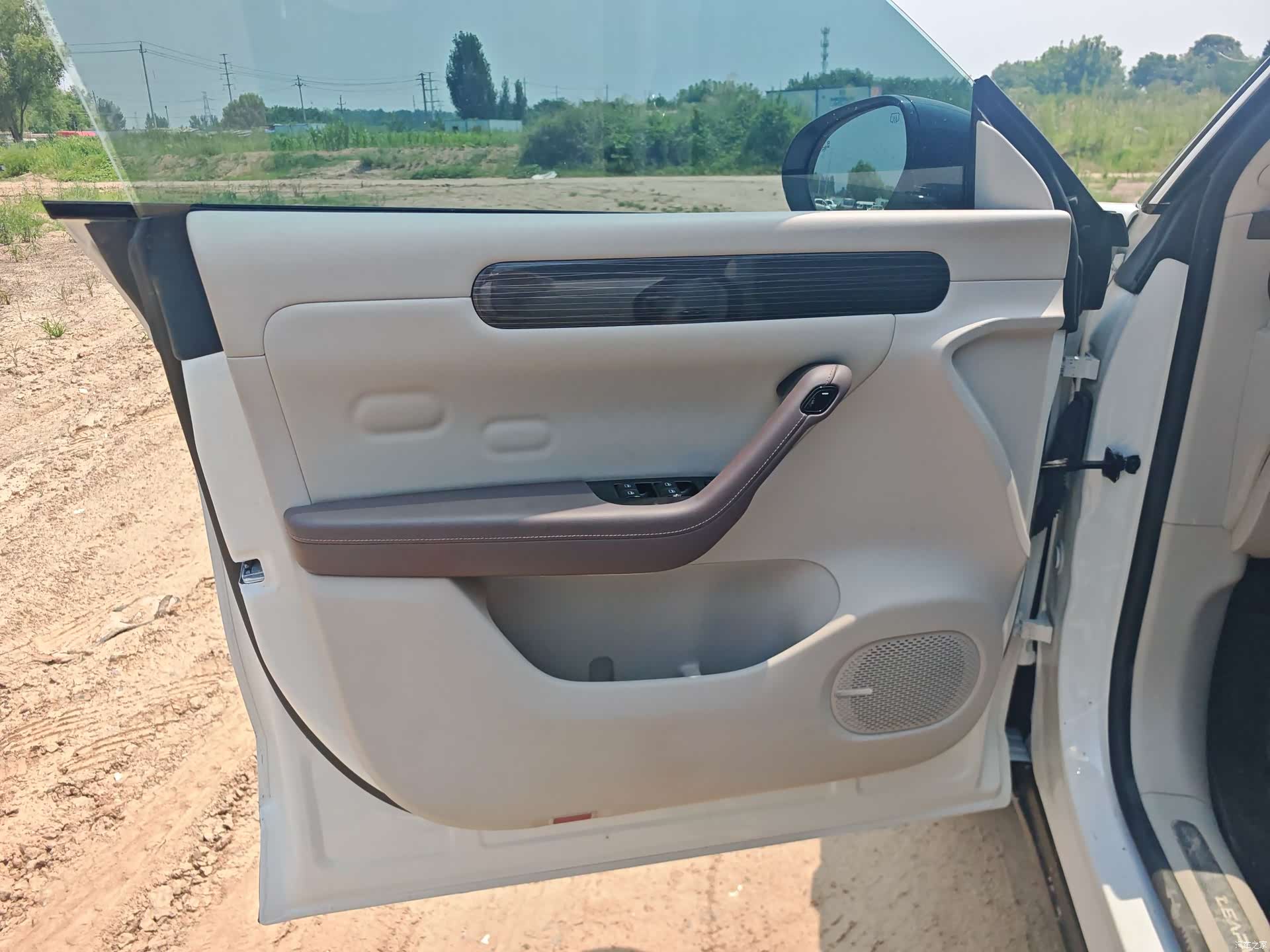 Leapmotor C11, 2025 13