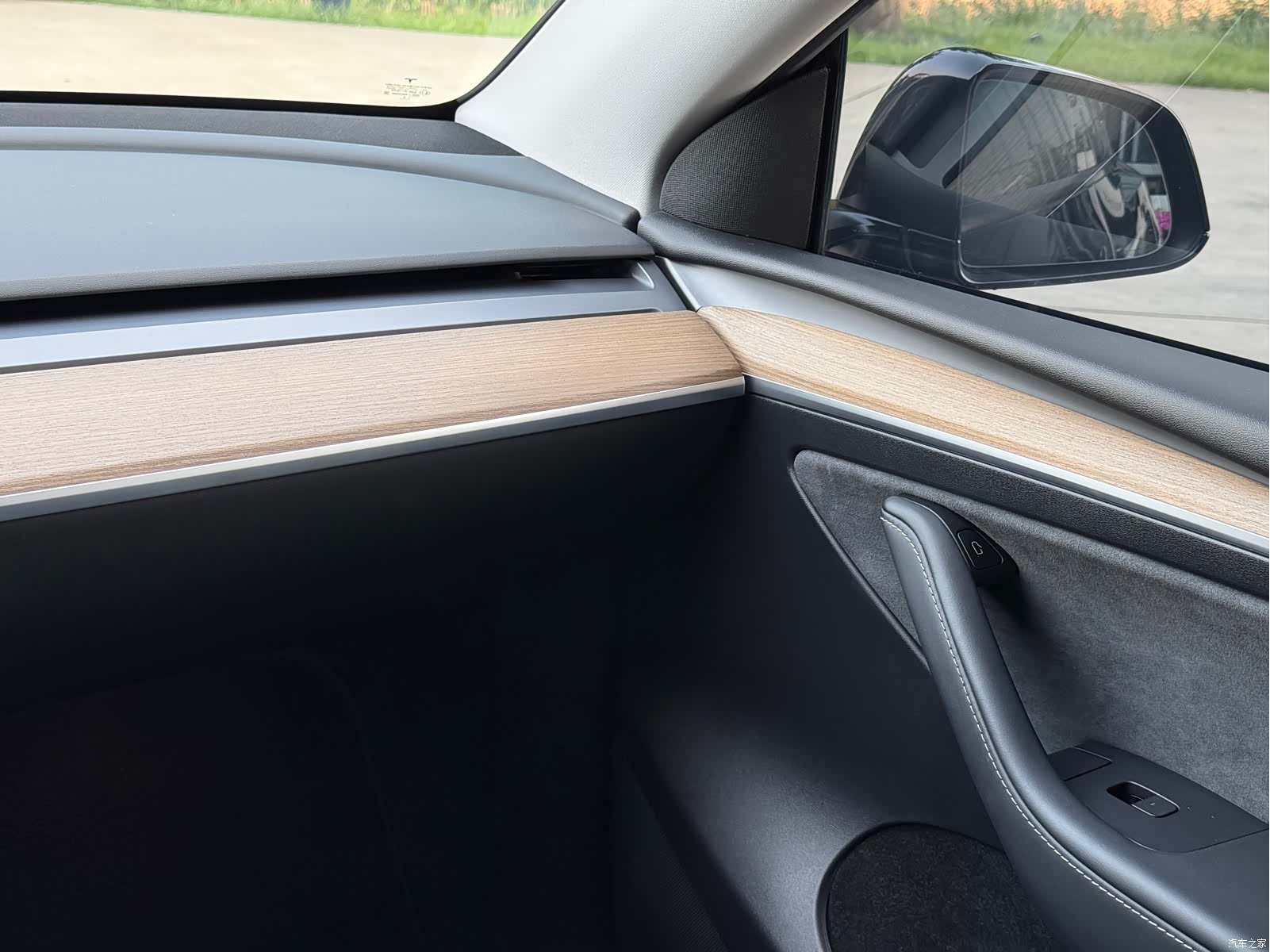 Tesla Model Y, 2022 12