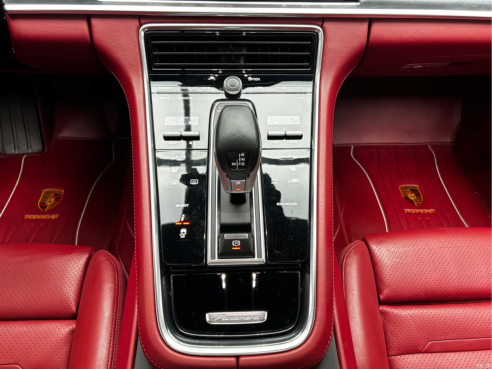 Porsche Panamera, 2017 13