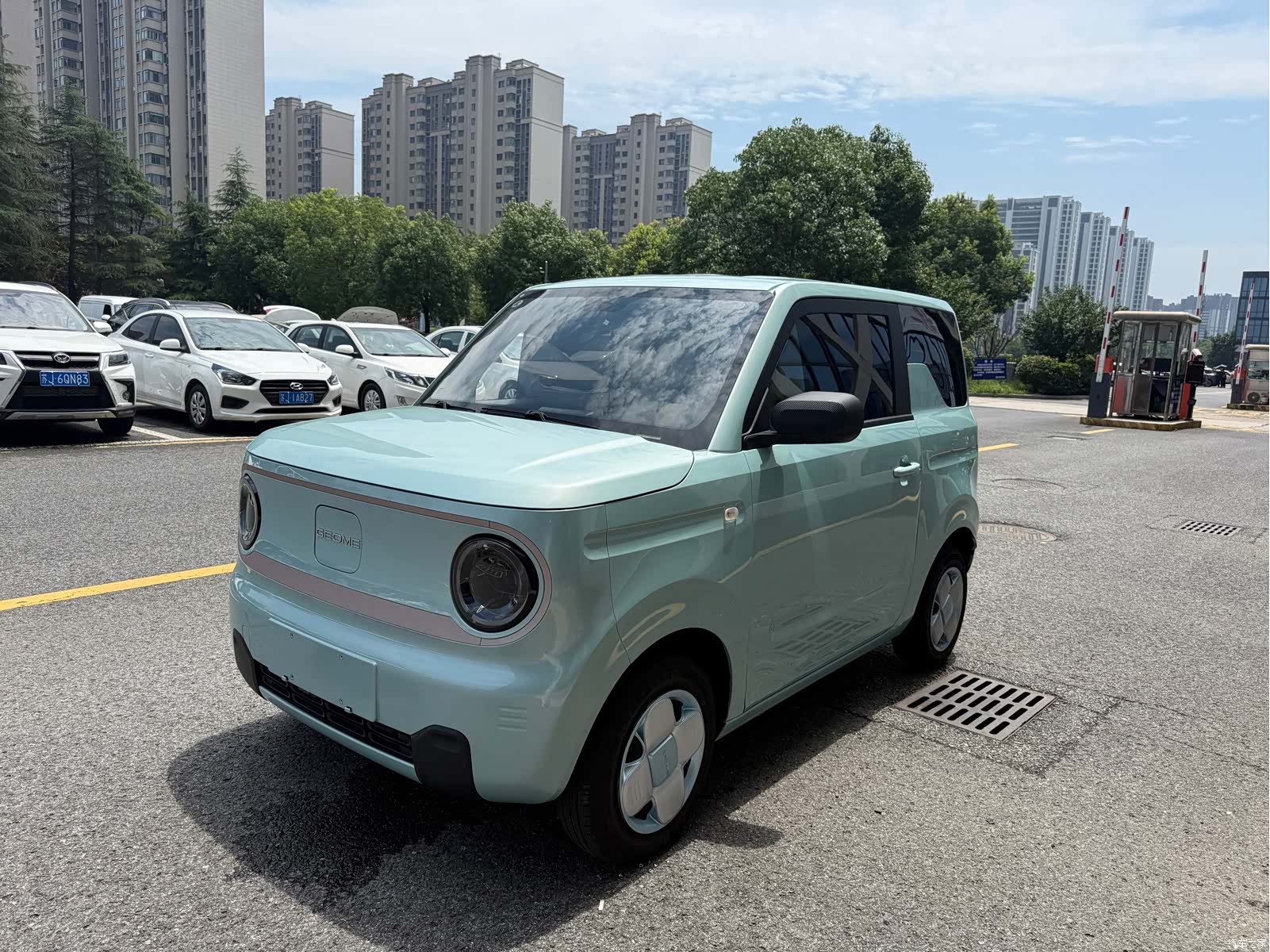 Geely Panda, 2023 1