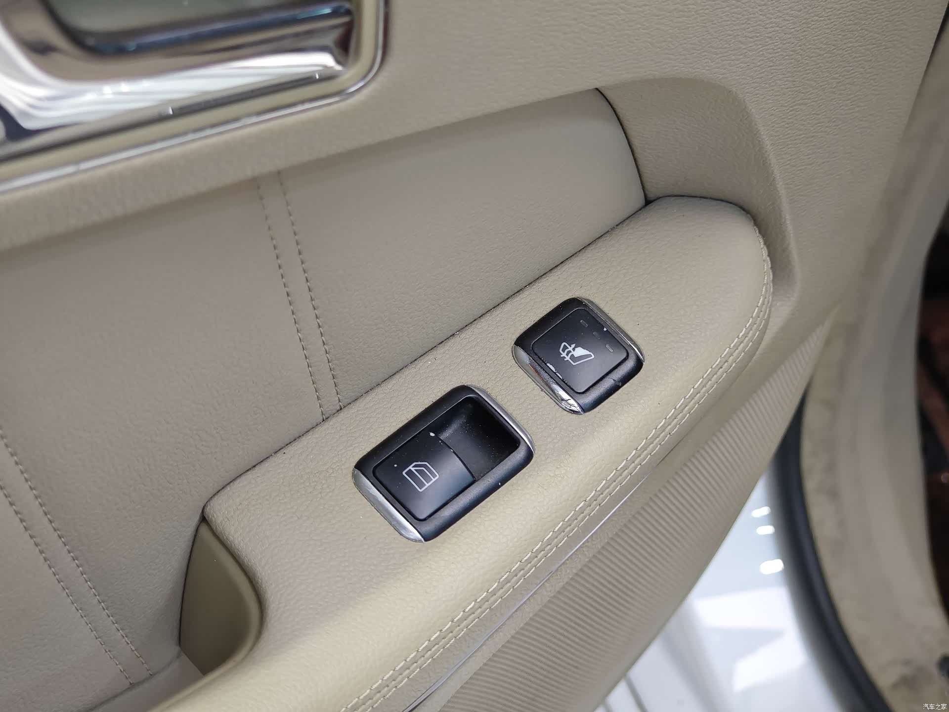 Mercedes-Benz E-Class, 2009 22
