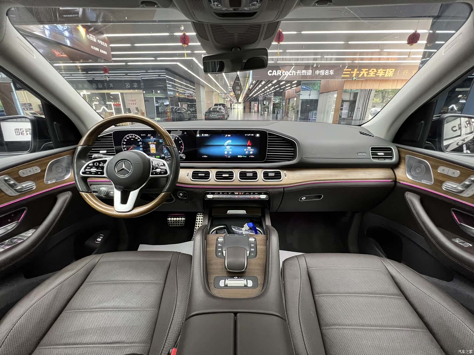 Mercedes-Benz GLS, 2020 10