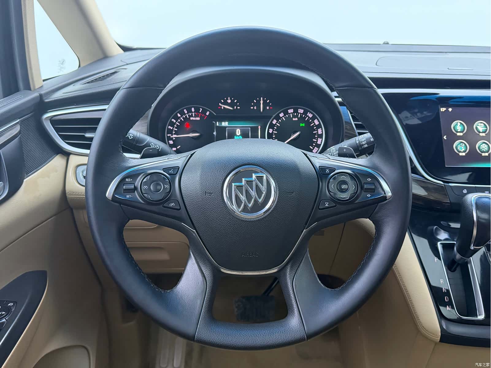 Buick GL8, 2018 13