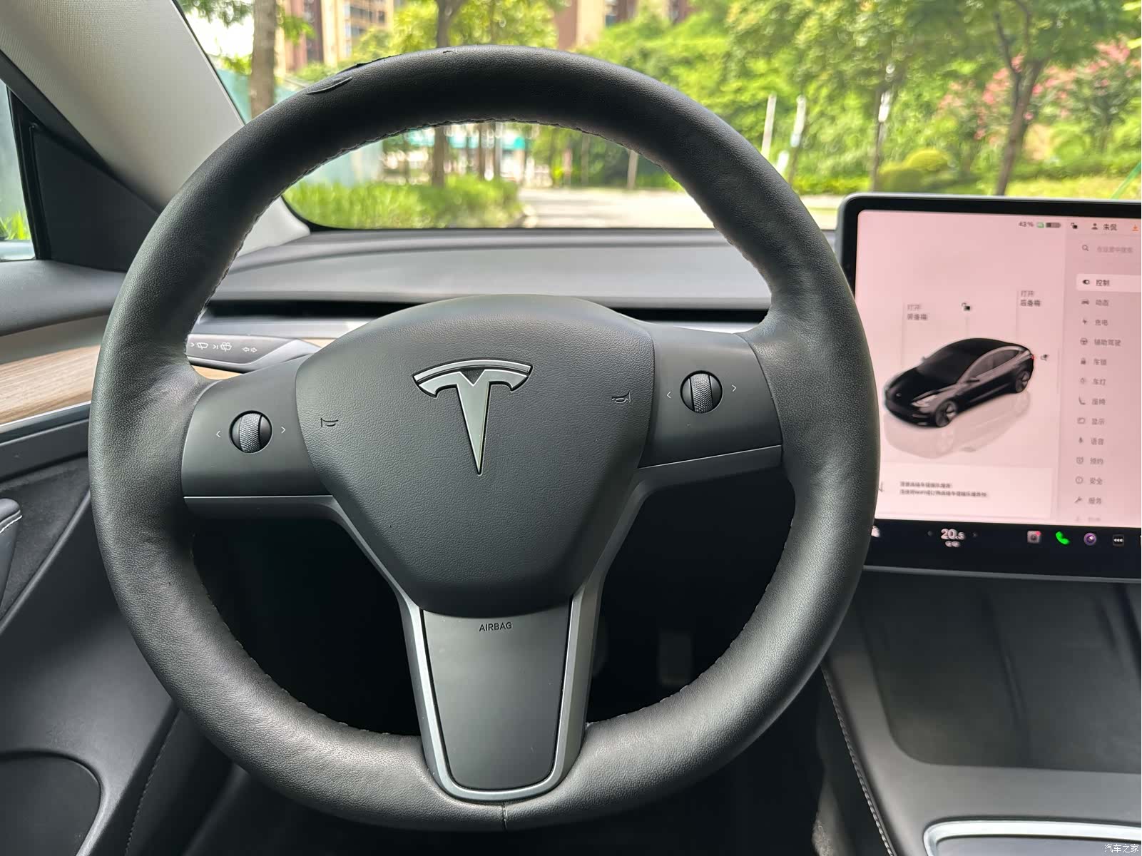 Tesla Model 3, 2022 11
