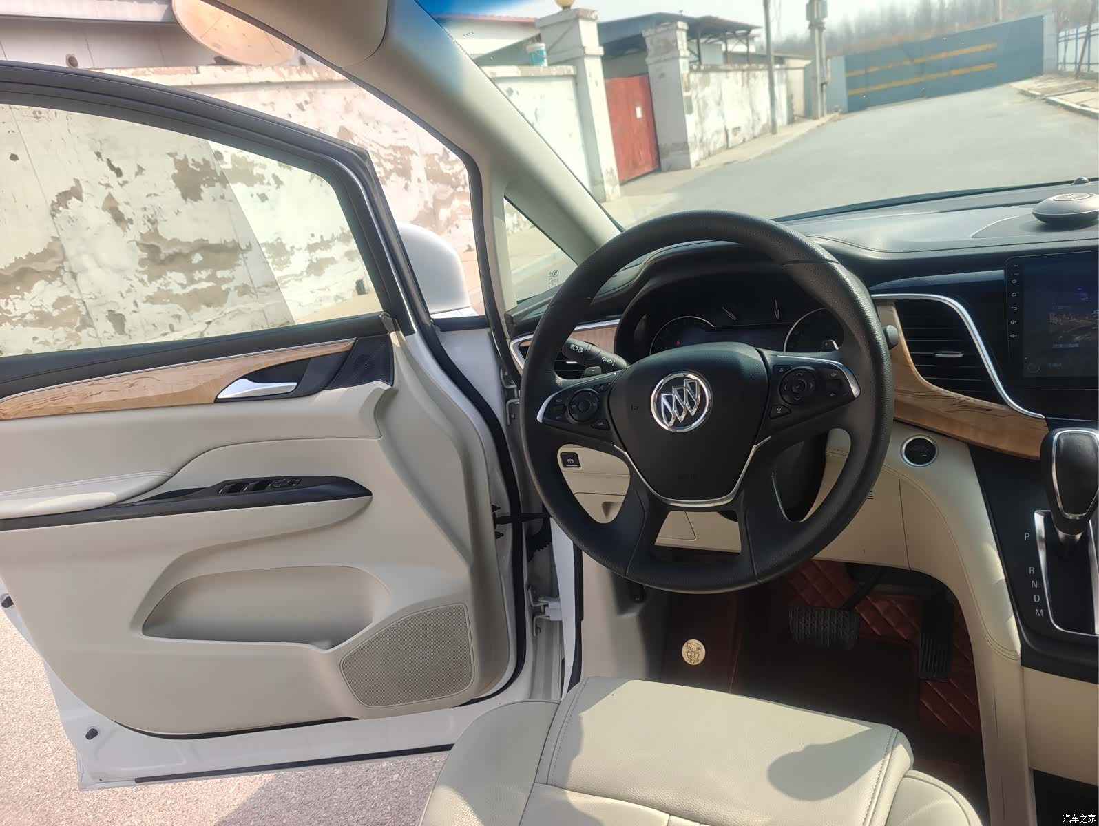 Buick GL8, 2018 11