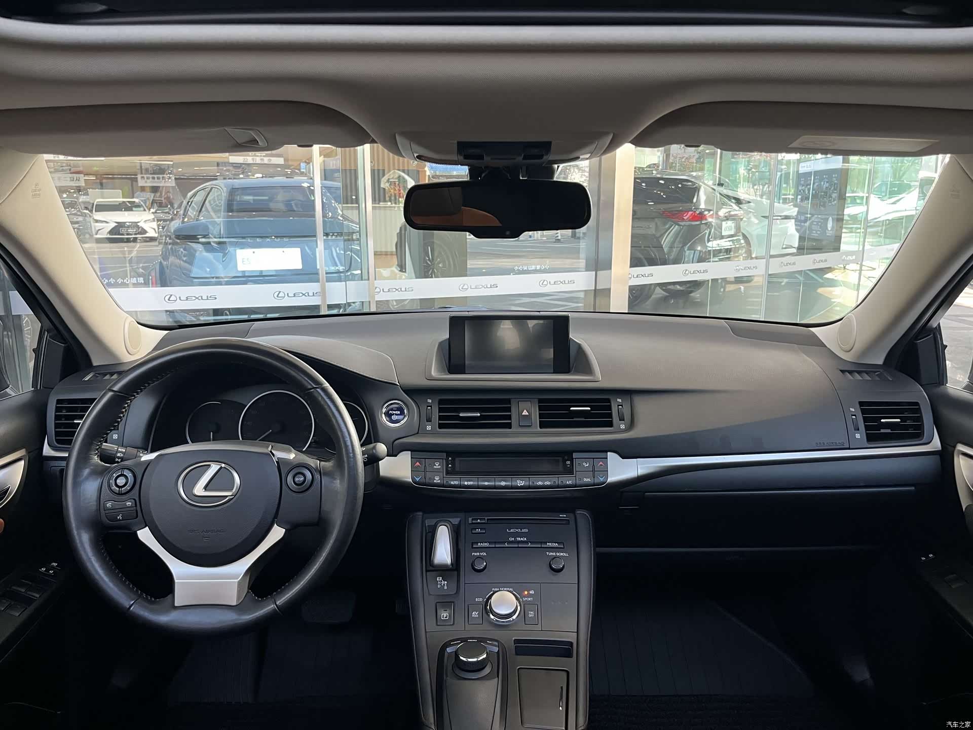 Lexus CT, 2018 3