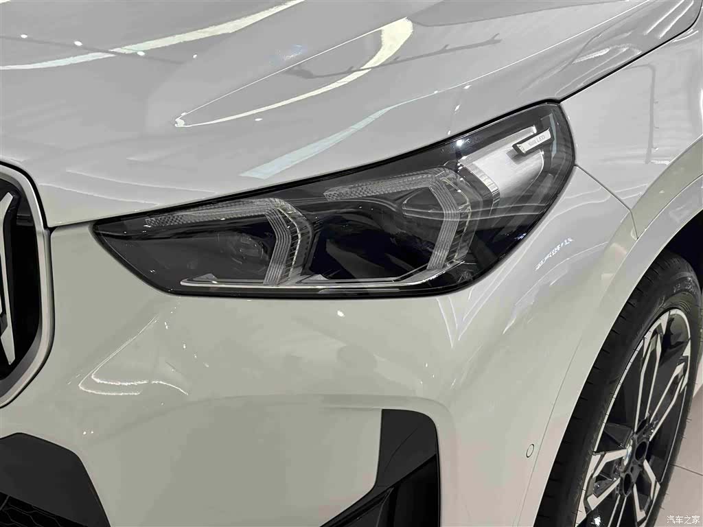 BMW X1, 2026 4