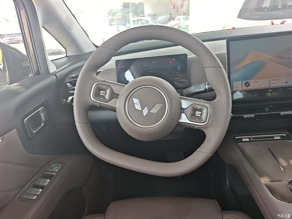 Wuling 730, 2025 17