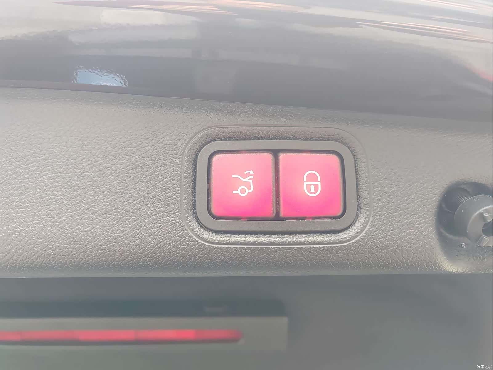 Mercedes-Benz E-Class, 2019 20