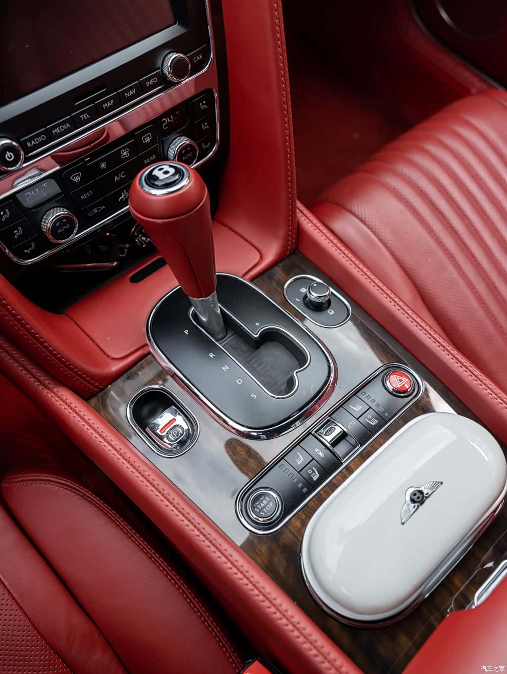 Bentley Continental GT, 2019 14